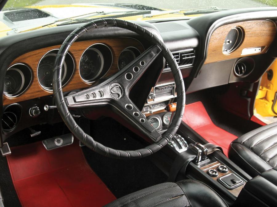Торпедо Shelby GT350 1970 года  (фото 6 из 36)